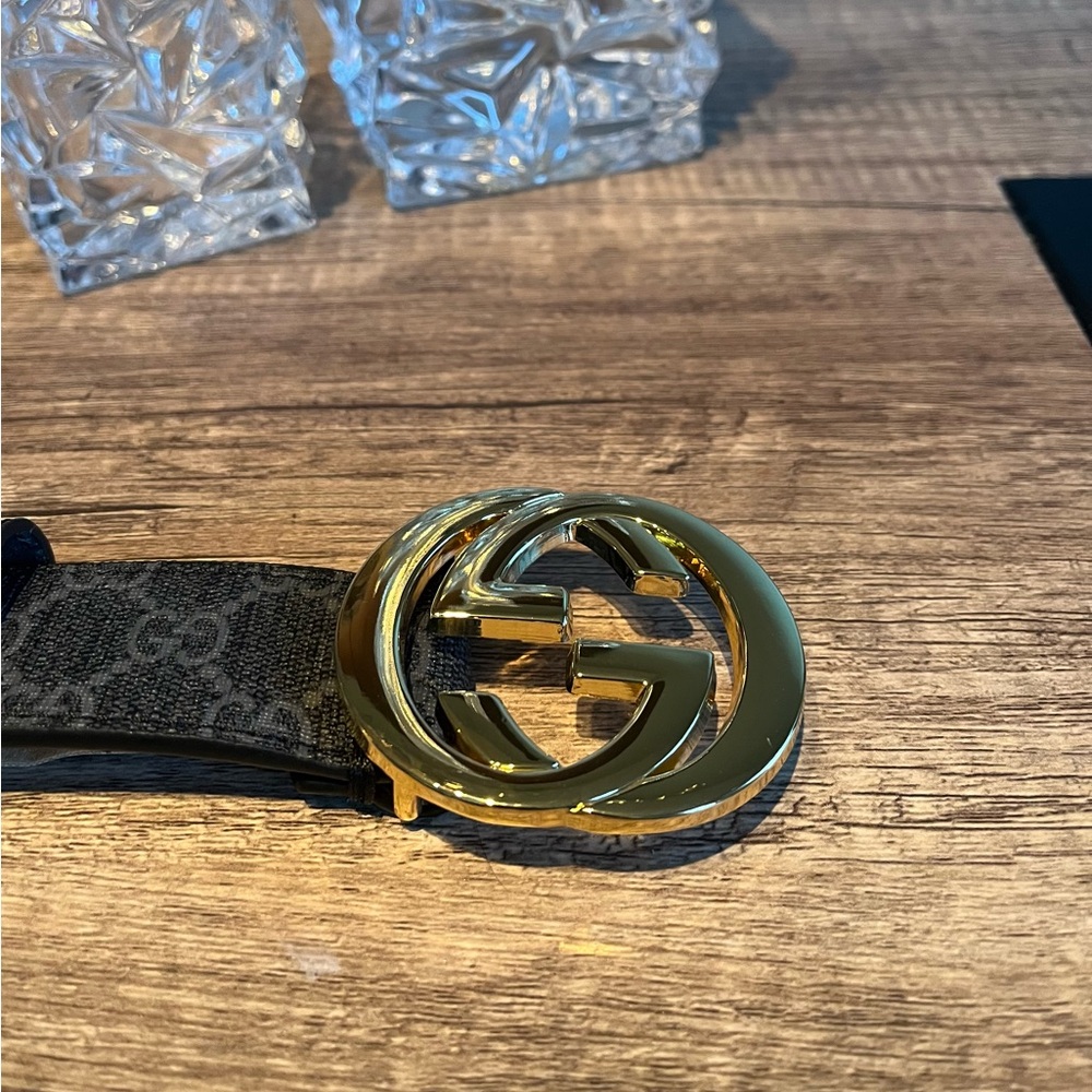 🔥Gucci Supreme Black Belt with Gold Interlocking GG Buckle. Size M-36🔥 - Picture 5 of 9